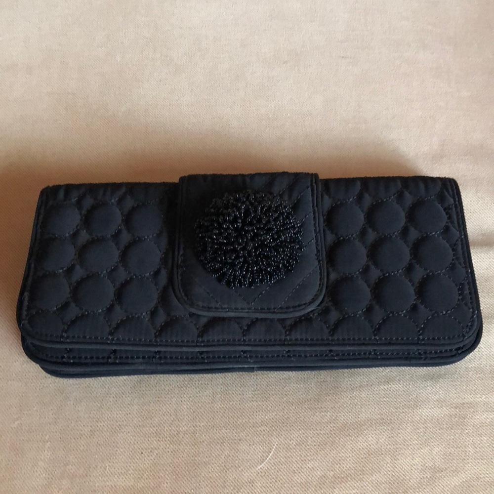 New without tags quilted black Vera Bradley clutch